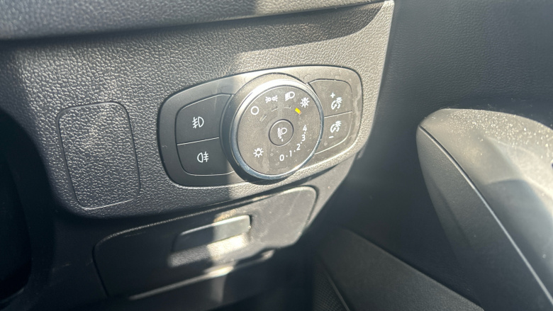Ford Focus 1.0 EcoBoost 125 ST-Line 5dr Auto Petrol Hatchback